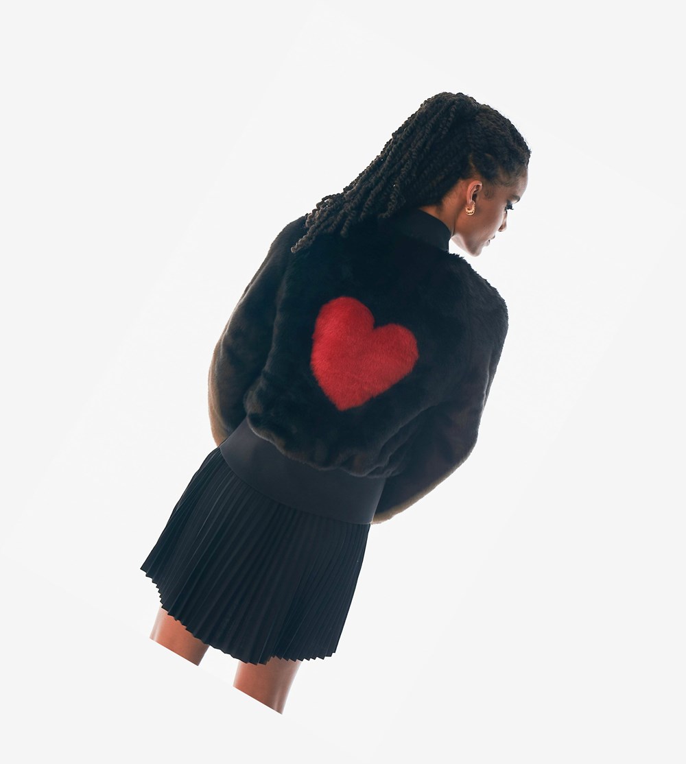 Fred Perry Amy Winehouse Foundation Heart Detail Faux Fur Jacket Frakker & Jakke Dame Sort | 201798-ENC