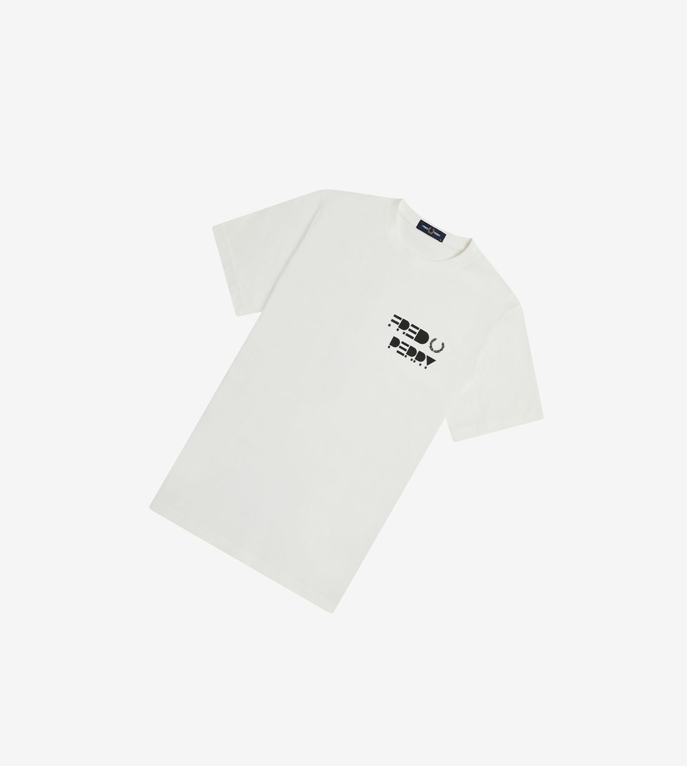 Fred Perry Raised Grafisk T Shirts Herre Hvide | 638150-QTH