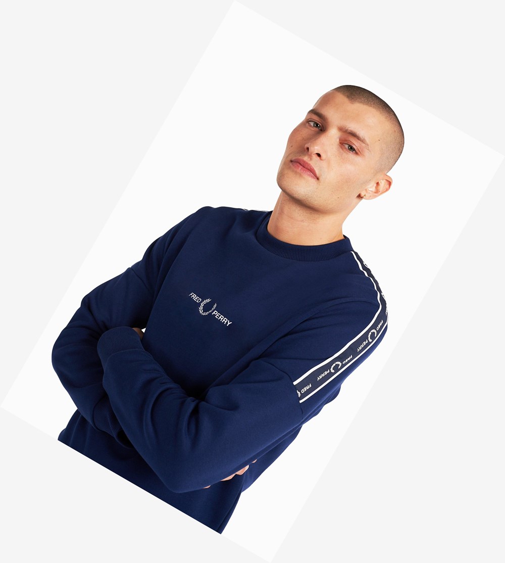 Fred Perry Taped Sleeve Sweatshirt Herre Mørkeblå | 849172-YRX